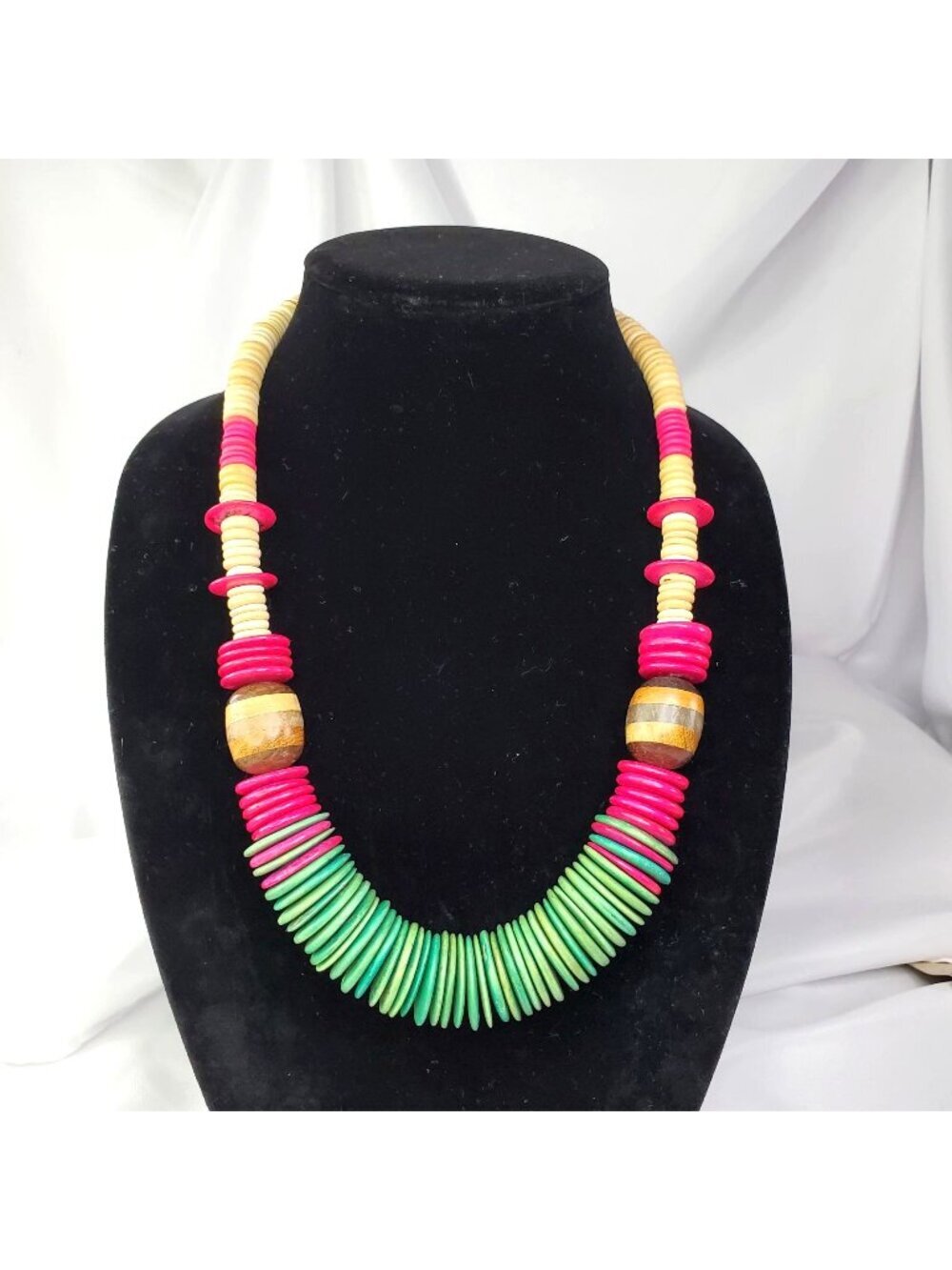 VTG Chunky Wooden Necklace Multicolor Disk Beads Boho Hippie jewelry Green Pink